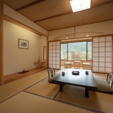 Iizaka Onsen Surikamitei Ohtori Ξενοδοχείο Φουκουσίμα Εξωτερικό φωτογραφία
